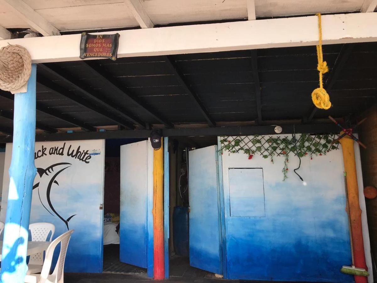 Cabanas Black And White Ξενοδοχείο Cartagena Εξωτερικό φωτογραφία