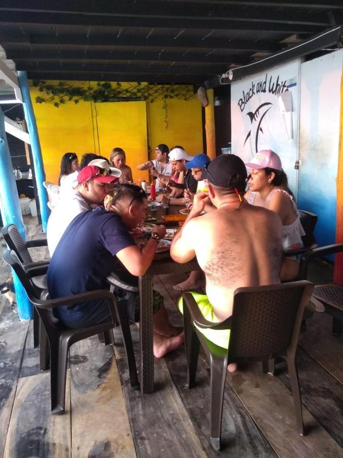 Cabanas Black And White Ξενοδοχείο Cartagena Εξωτερικό φωτογραφία